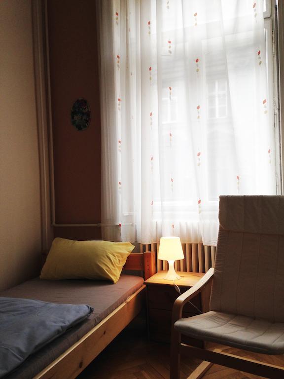 Yolo Hostel Budapest Bilik gambar