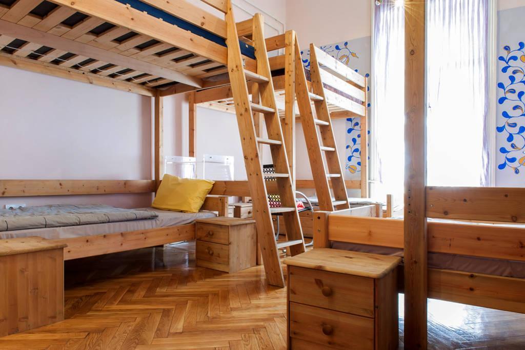 Yolo Hostel Budapest Bilik gambar