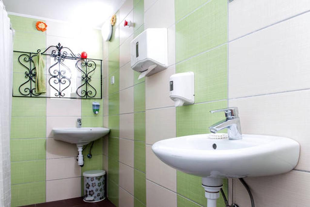 Yolo Hostel Budapest Luaran gambar