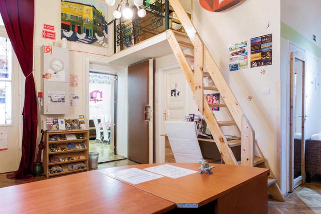 Yolo Hostel Budapest Luaran gambar